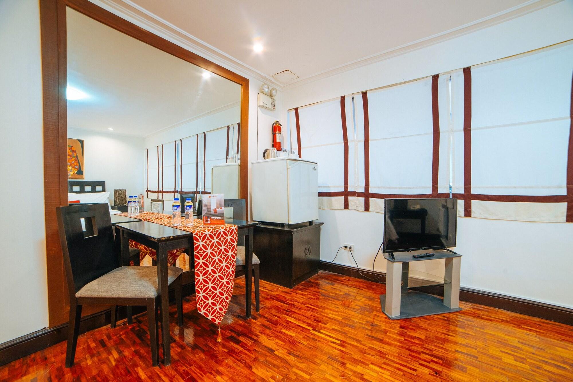Reddoorz Premium Near Greenbelt Makati - Vaccinated Staff Makati City Exterior foto
